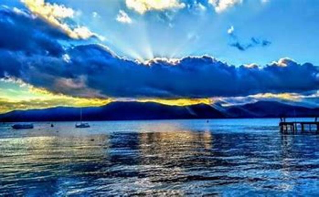 Calor acima de 30°C e temporais isolados marcam a previsão do tempo em Santa Catarina