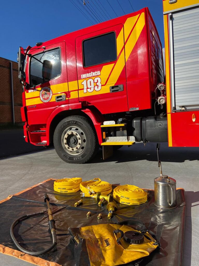 CBMSC em Capinzal recebe tecnologia canadense para o combate a incêndios florestais