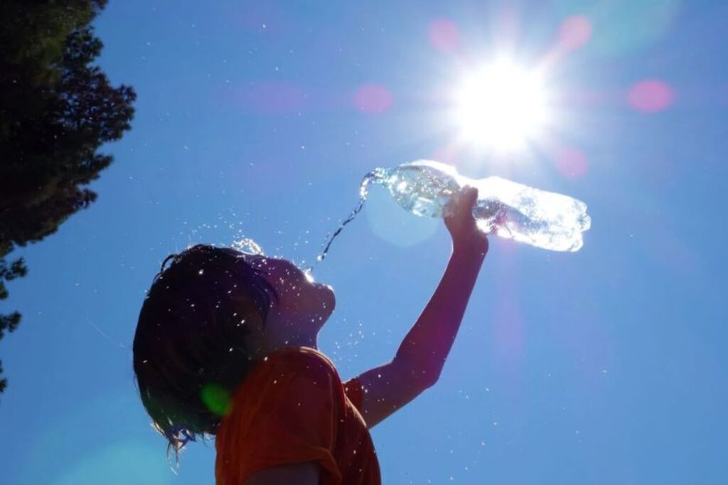 Quinta-feira registra calor intenso e risco de temporais isolados na previsão do tempo em Santa Catarina