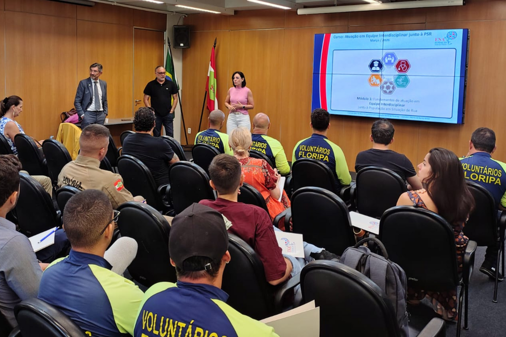 Escola de Governo ENA inicia capacitação para atendimento à População em Situação de Rua