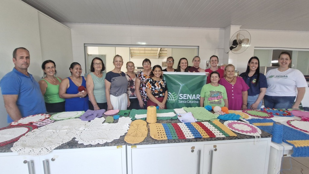 Curso de artesanato fortalece capacitação e geração de renda em Nova Erechim