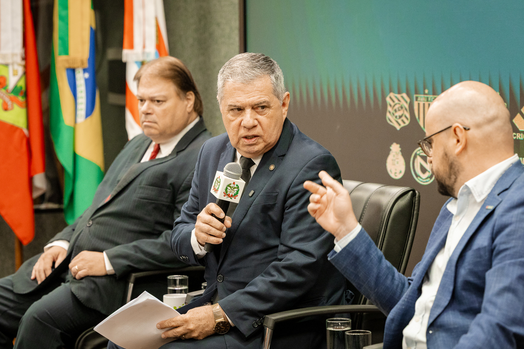 Frente Parlamentar do Futebol Catarinense debate segurança nos estádios