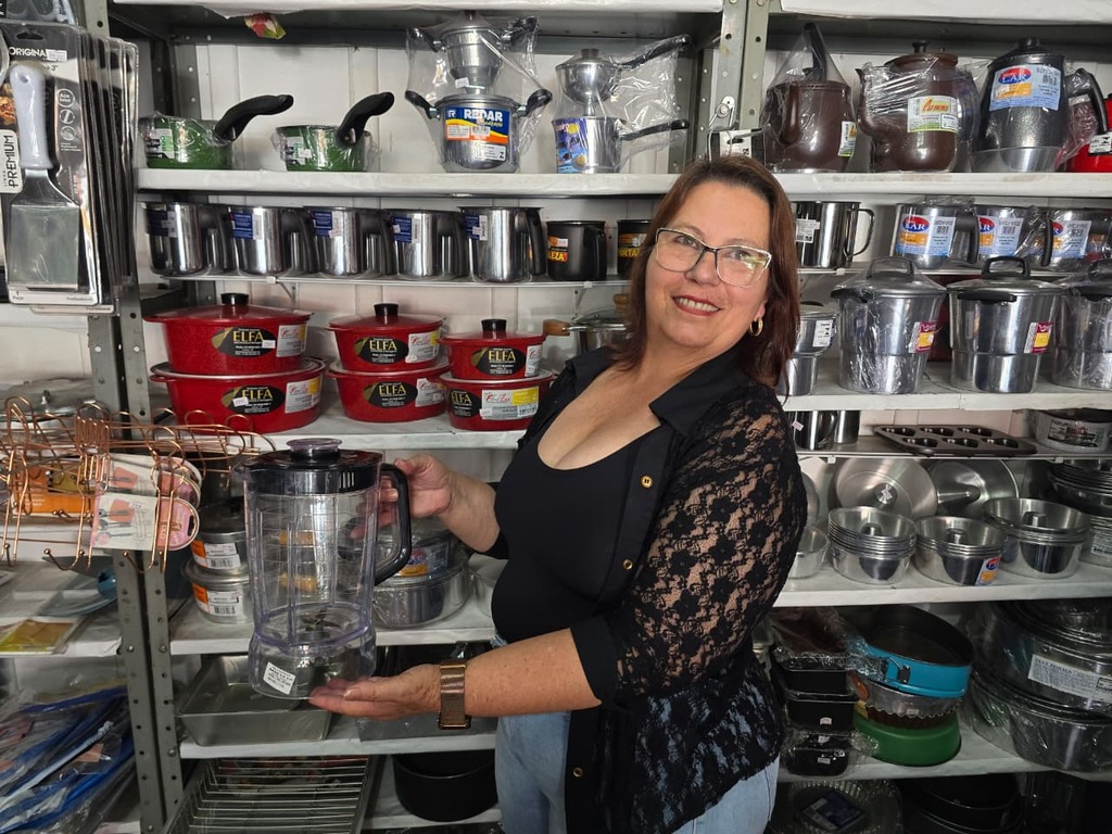 Cirlene Aparecida Coelho: uma vida de trabalho, fé e superação no comércio de Otacílio Costa