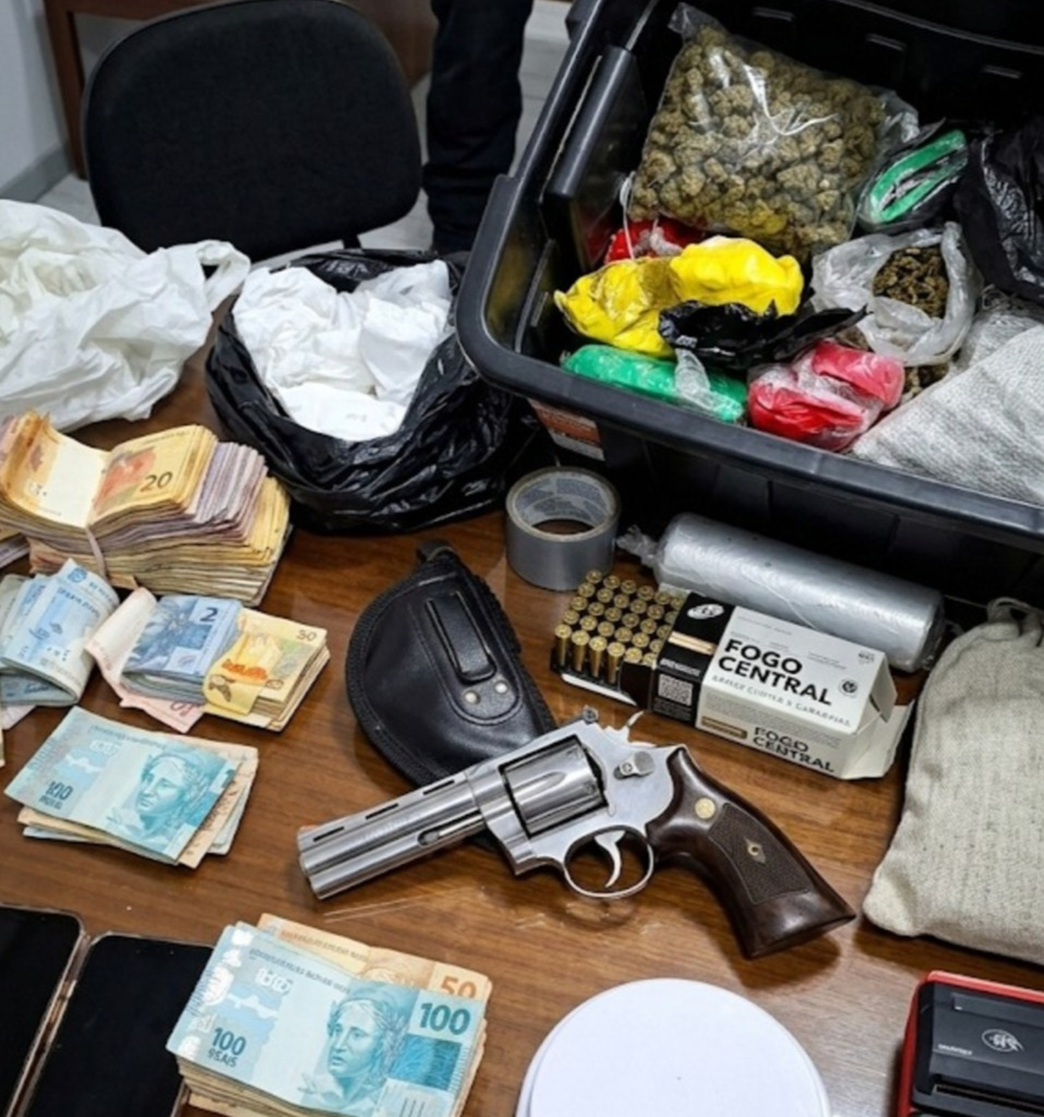 Imagem Artigo Geral Deflagrada operação contra o tráfico de drogas e associação criminosa em Lages