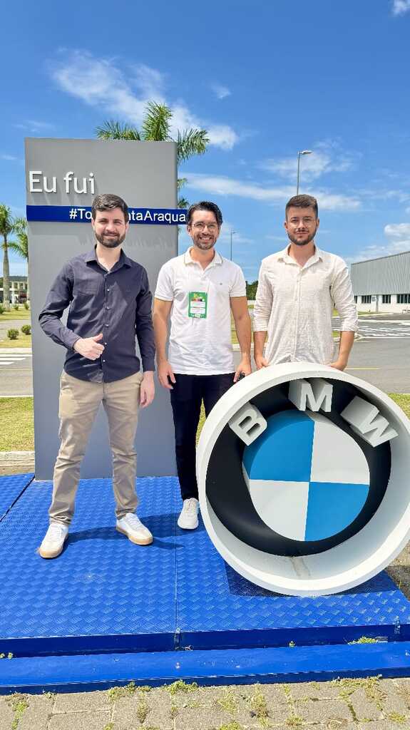 Núcleo de Jovens empreendedores da ACIRP participam da AGO do CEJESC e visitam fábrica da BMW em SC