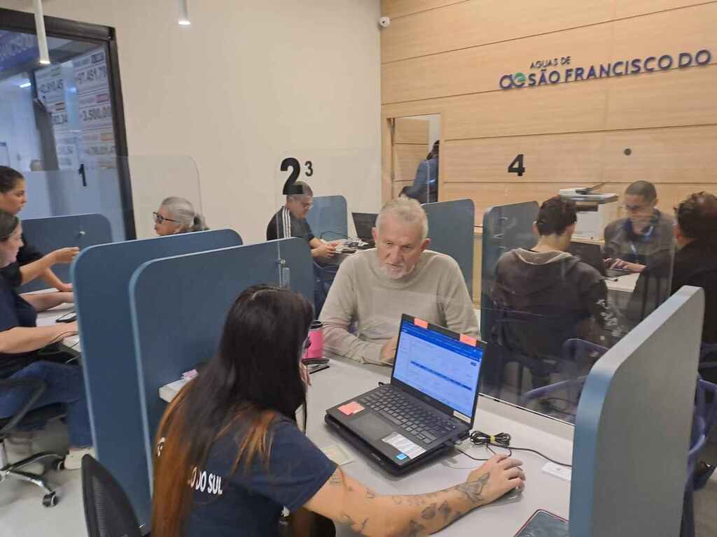 Cliente ajuda a melhorar serviços da Águas de São Francisco do Sul respondendo à Pesquisa de Satisfação