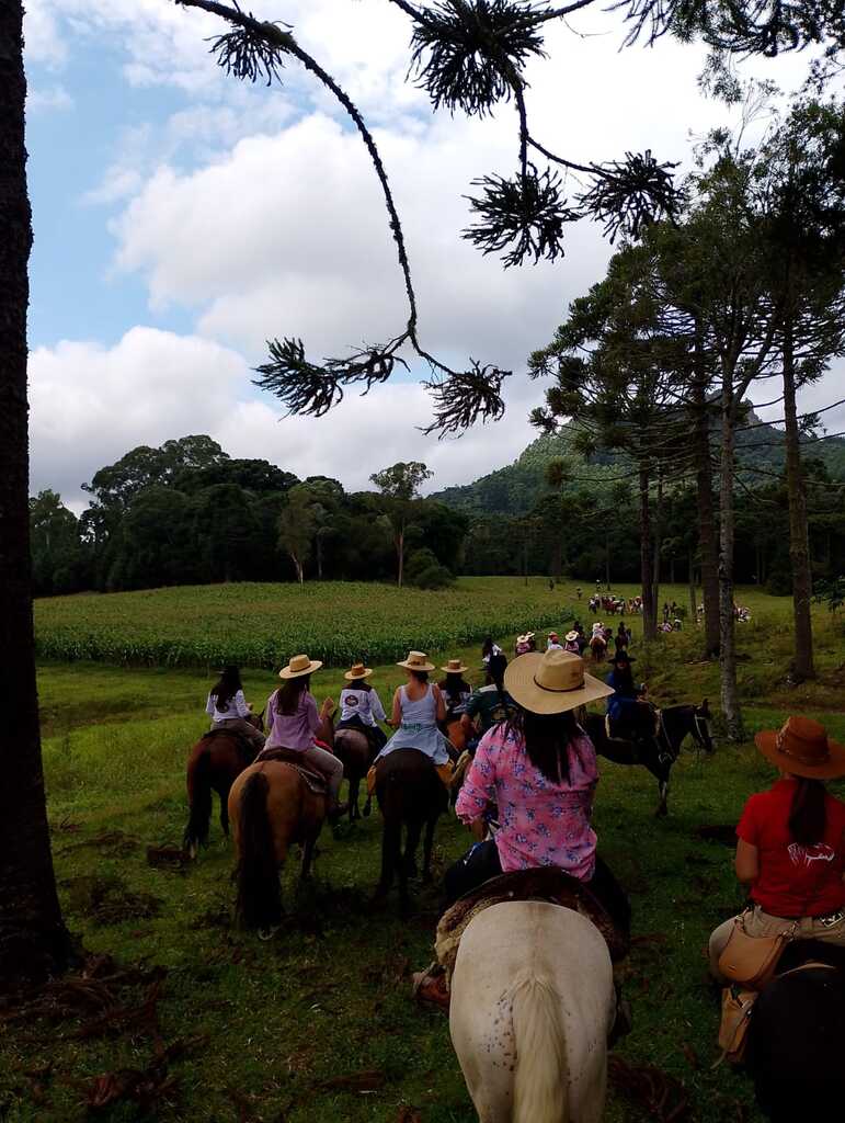 Cavalgada das Mulheres celebra o Dia Internacional da Mulher em Bocaina do Sul