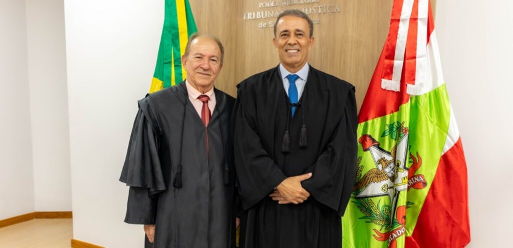 Justiça Eleitoral de Santa Catarina empossa novos presidente e vice