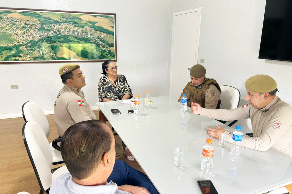 Reunião debate melhorias para a segurança do município de Zortéa