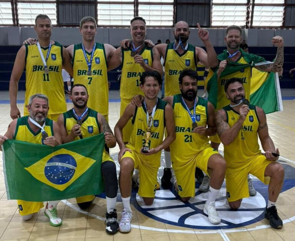 Brasil é campeão do Pan-Americano Master e professor de Lages conquista título internacional