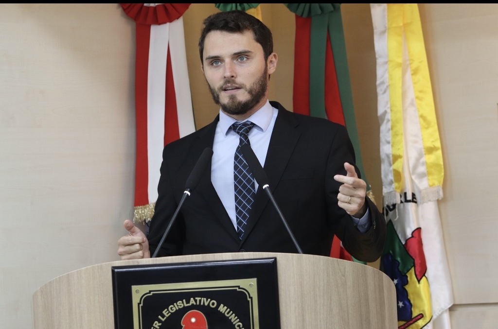 Câmara aprova requerimento que pede informações sobre fila de espera por especialistas em Criciúma