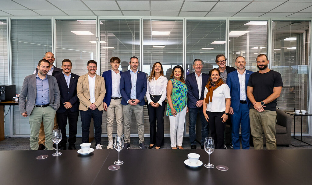 Governo de SC apresenta ecossistema de inovação catarinense à delegação suíça