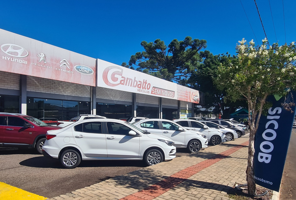 Mega feirão de veículos conta com taxas especiais e financiamento facilitado