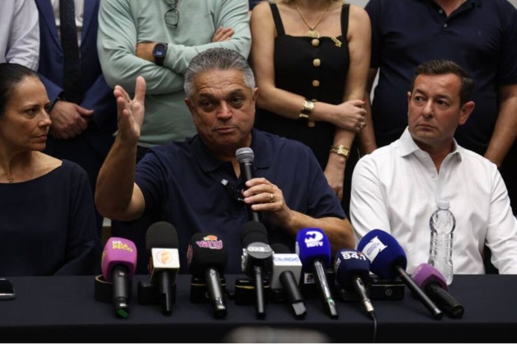 Em coletiva, João Rodrigues reafirma pré-candidatura ao governo de SC com apoio do PSD