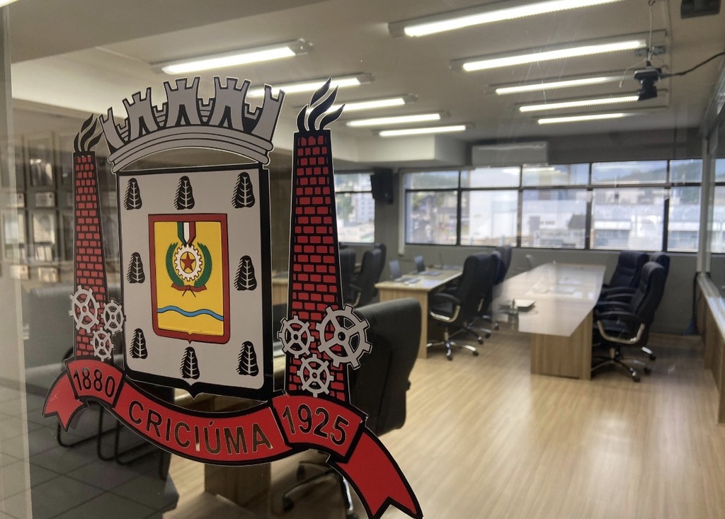 Câmara de Vereadores pede esclarecimentos ao Procon sobre preço da gasolina