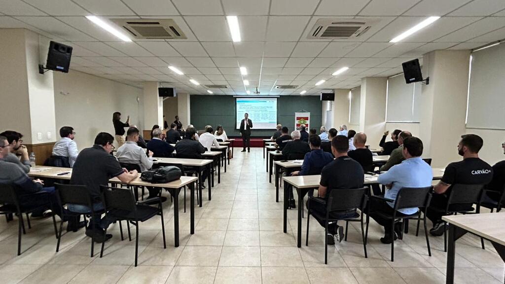 Joinville recebe workshop sobre transição energética justa do programa Santa Catarina 2050