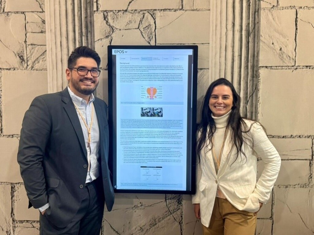 CONGRESSO INTERNACIONAL- Médicos representam o HU-UFSC em congresso europeu de radiologia