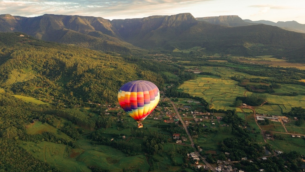PRAIA GRANDE REÚNE MAIS DE 10 MIL PESSOAS NA EXPOCANYON 2026 E SEDIA 1º CAMPEONATO CATARINENSE DE BALONISMO