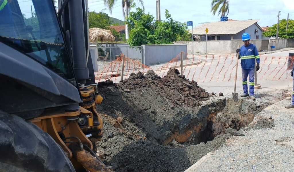 Cronograma de obras de esgoto prevê novas intervenções em bairros de São Francisco do Sul
