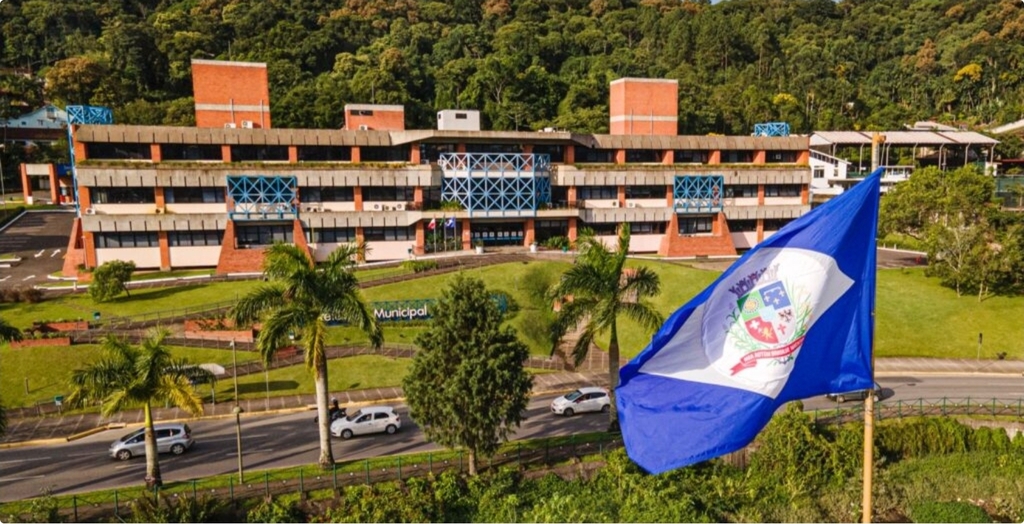 Joinville propõe reajuste de 3,81% aos servidores com base no IPCA