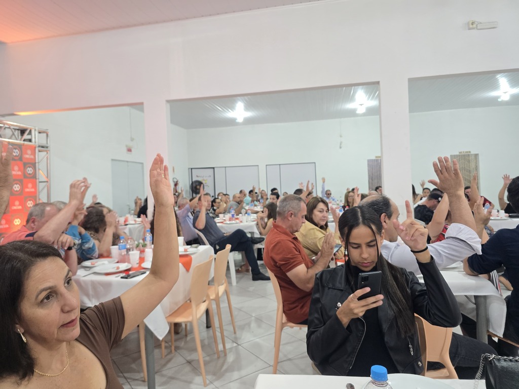 Cresol Planalto Sul realiza prestação de contas para associados de Otacílio Costa