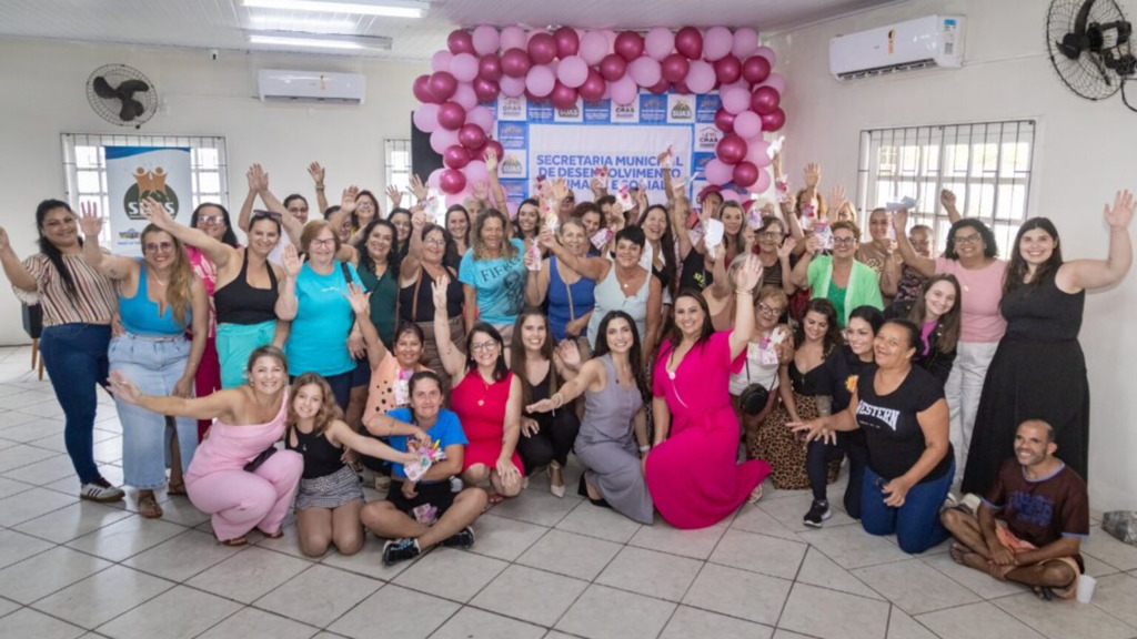 PASSO DE TORRES PROMOVE ENCONTRO SOBRE PROTAGONISMO FEMININO, IDENTIDADE E EDUCAÇÃO FINANCEIRA