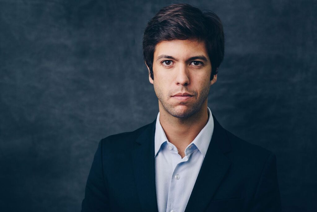 Caio Coppolla realiza palestra gratuita sobre política em Joinville