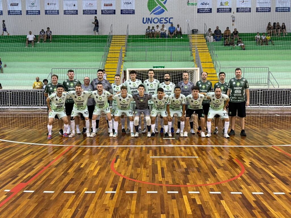 Pinhalense Futsal Zagonel vence fora de casa na largada da Série Prata