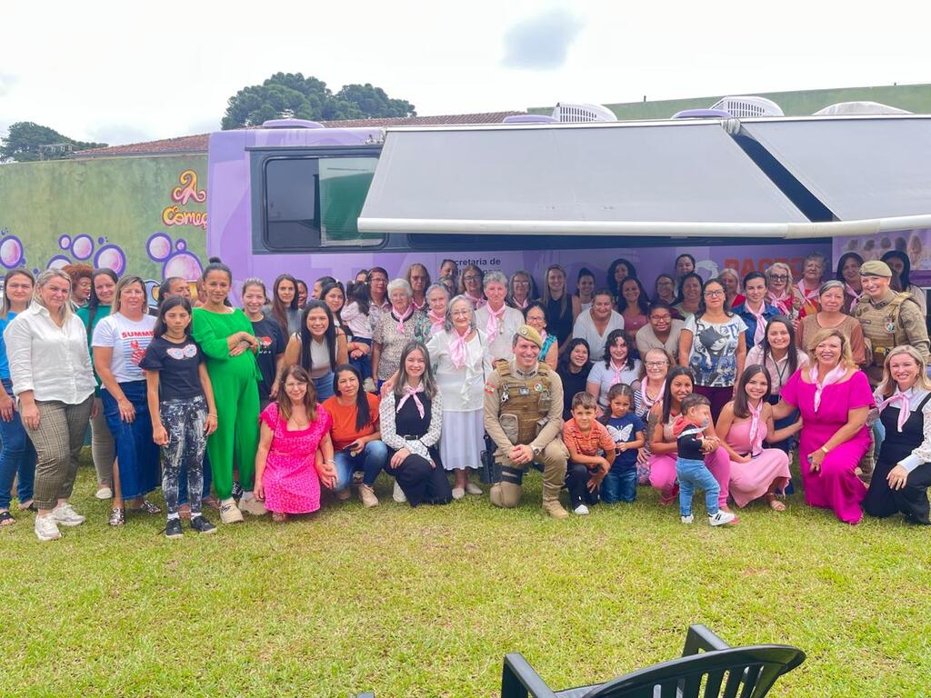 Ação Ônibus Lilás é sucesso e mobiliza mulheres em Bocaina do Sul