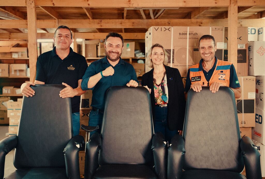 Deputado Marcius Machado destina poltronas e aparelhos de ar-condicionado para UBS de Lages