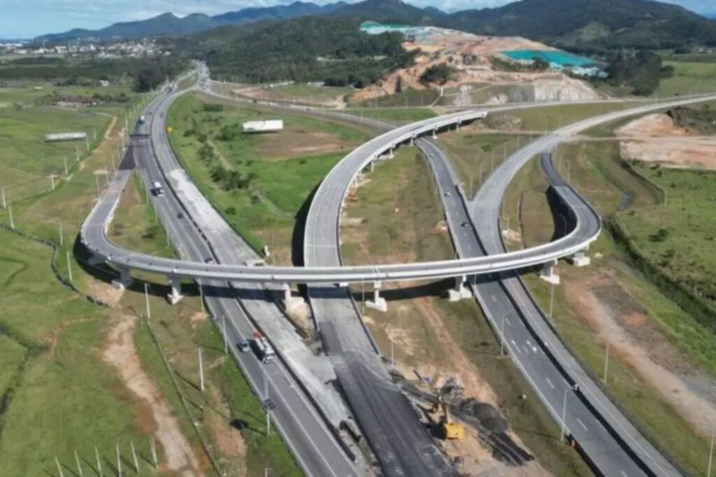 Governo de SC projeta licitação da rodovia Via Mar para junho com investimento bilionário