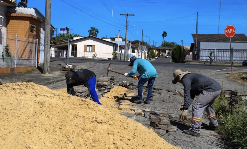 Gabinete Itinerante: melhorias em infraestrutura e limpeza avançam na região da Cidade Mineira