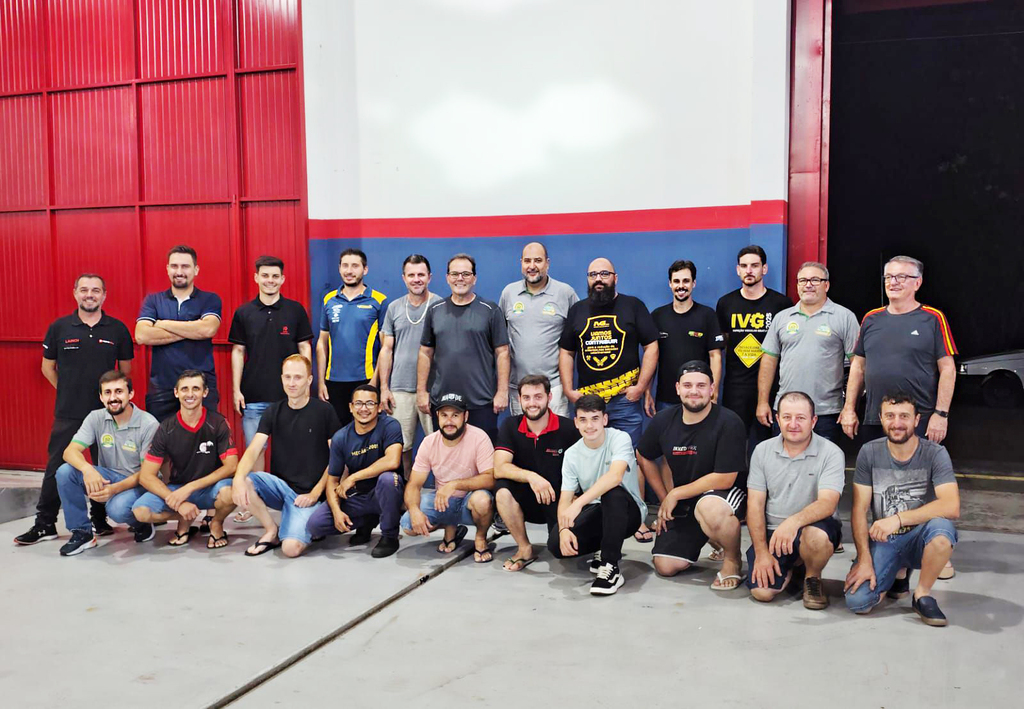 Núcleo de Automecânicas da ACIRP promove treinamento técnico