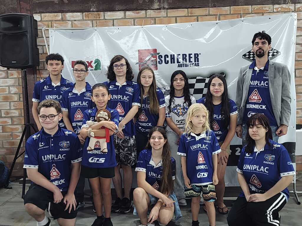 Lageano conquista bronze no Catarinense Infantojuvenil de Xadrez