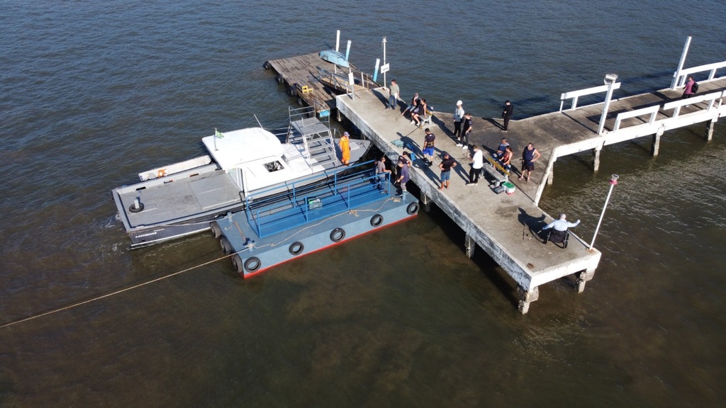 Novo flutuante vai ampliar estrutura da travessia hidroviária na Vila da Glória em São Francisco do Sul