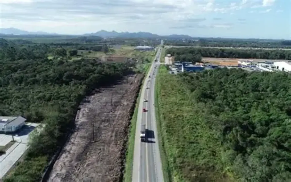 Obras na BR-280 entre São Francisco do Sul e Araquari devem começar nos próximos dias e geram preocupação com o trânsito