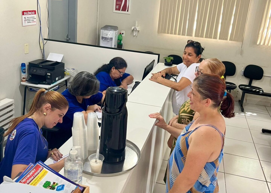 PRAIA GRANDE MOBILIZA POPULAÇÃO EM DIA D DE VACINAÇÃO CONTRA A GRIPE