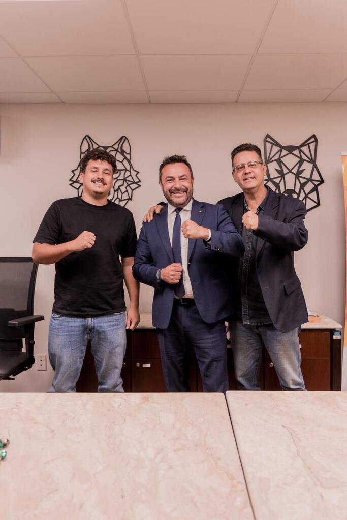 Aplicativo “Rede Orelha” é apresentado no gabinete do deputado Marcius Machado