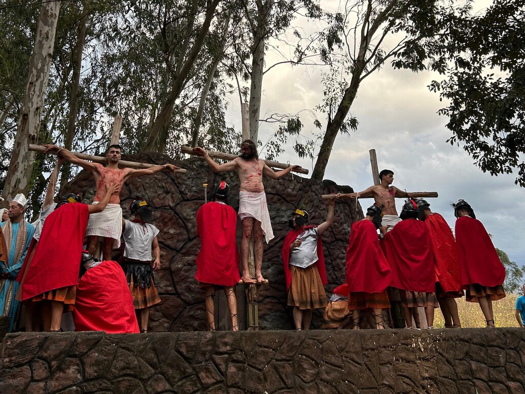 Encenação Paixão e Morte de Jesus Cristo acontece amanhã, no Basílio da Gama