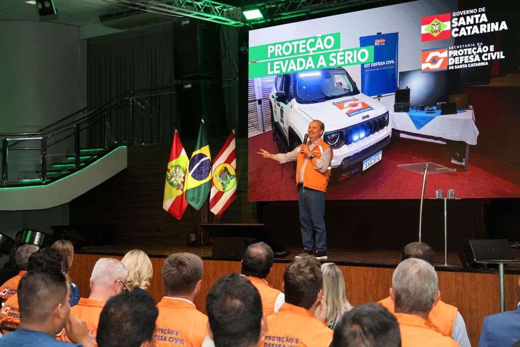 Blumenau recebe última edição de série de  entregas que consolida investimentos históricos na Proteção e Defesa