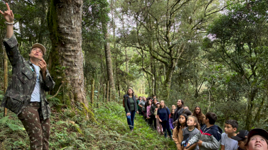 Protetores Ambientais participam de aula prática em Urupema