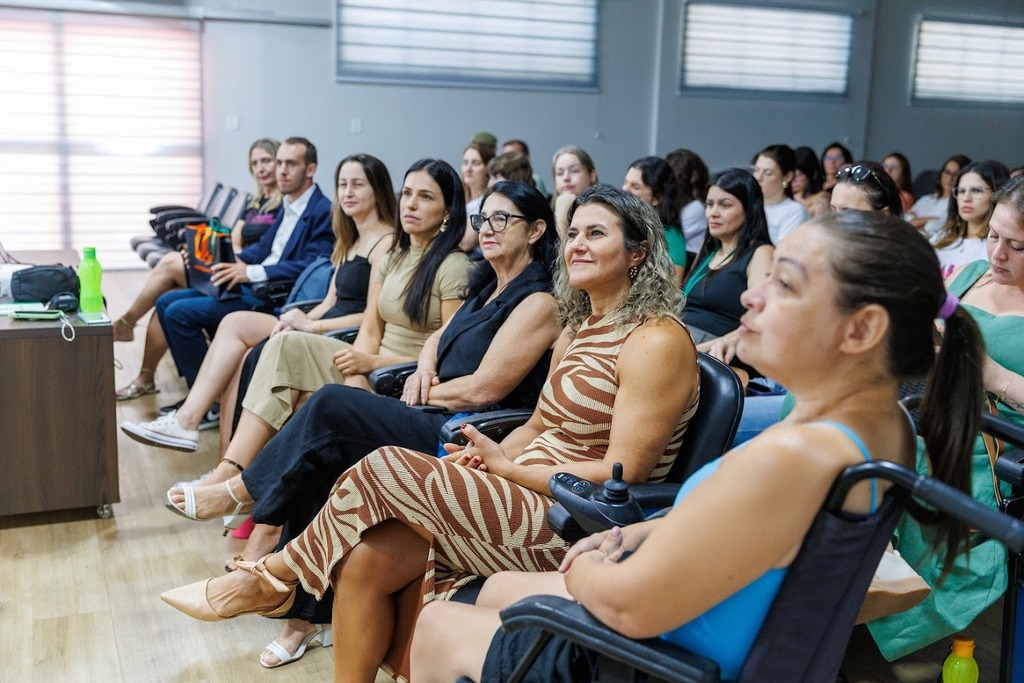 Pinhalzinho lança documentário sobre superação da violência doméstica e leva projeto para fórum estadual