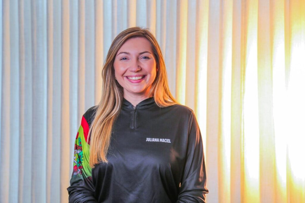 Justiça nega liminar do MP em processo de improbidade contra então prefeita Juliana Maciel