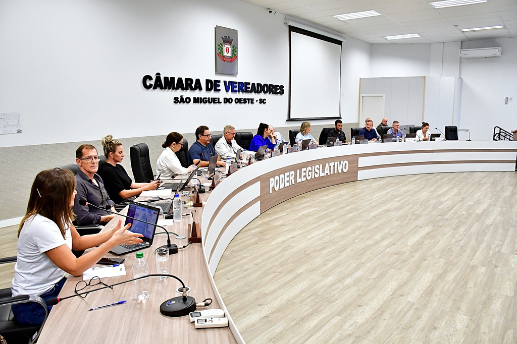 Câmara aprova projeto que cria cargo de Agente de Combate às Endemias