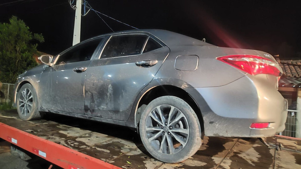 DIREÇÃO PERIGOSA E DESOBEDIÊNCIA SÃO REGISTRADAS EM ARARANGUÁ