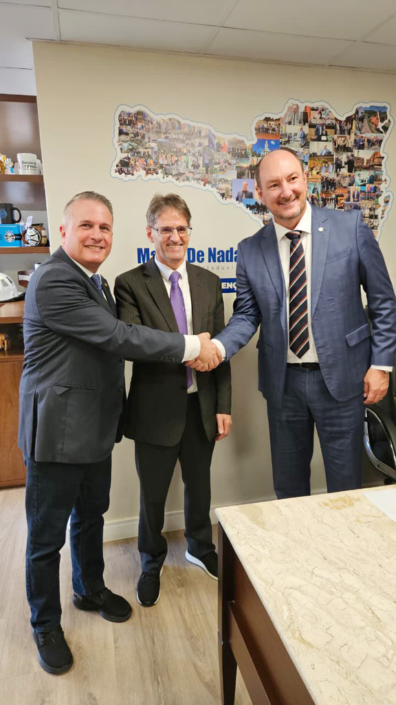 Saretta assume coordenação da Bancada do Oeste e define prioridades para a região