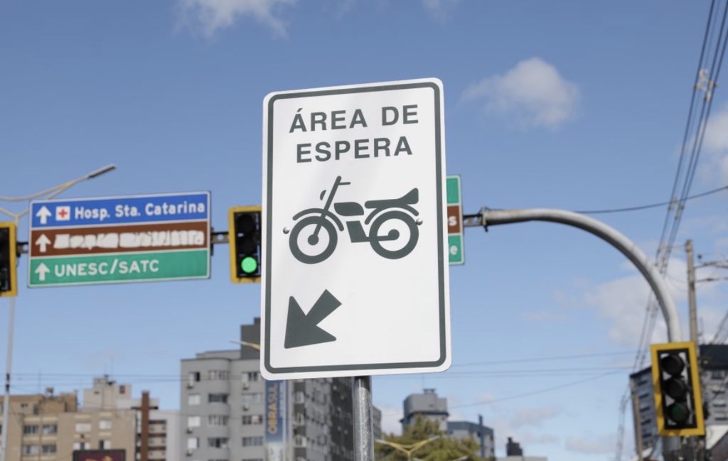 Criciúma implanta mais cinco áreas de espera para motocicletas