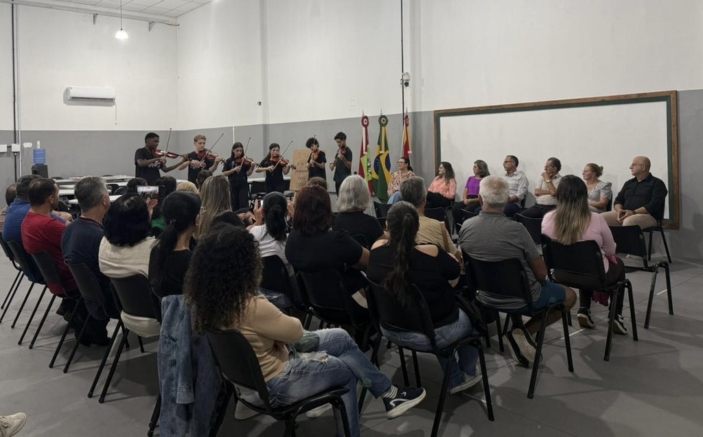 EJA é retomada em Maracajá e oportuniza conclusão do ensino fundamental para 42 alunos