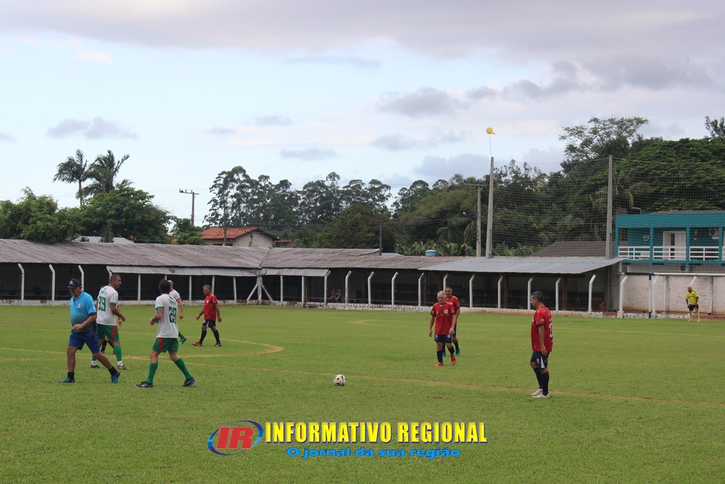 CLÁSSICO REGIONAL DE FUTEBOL VETERANO ENTRE SOREFA X SÃO JOÃO ENCERRA COM EMPATE EM 01X01