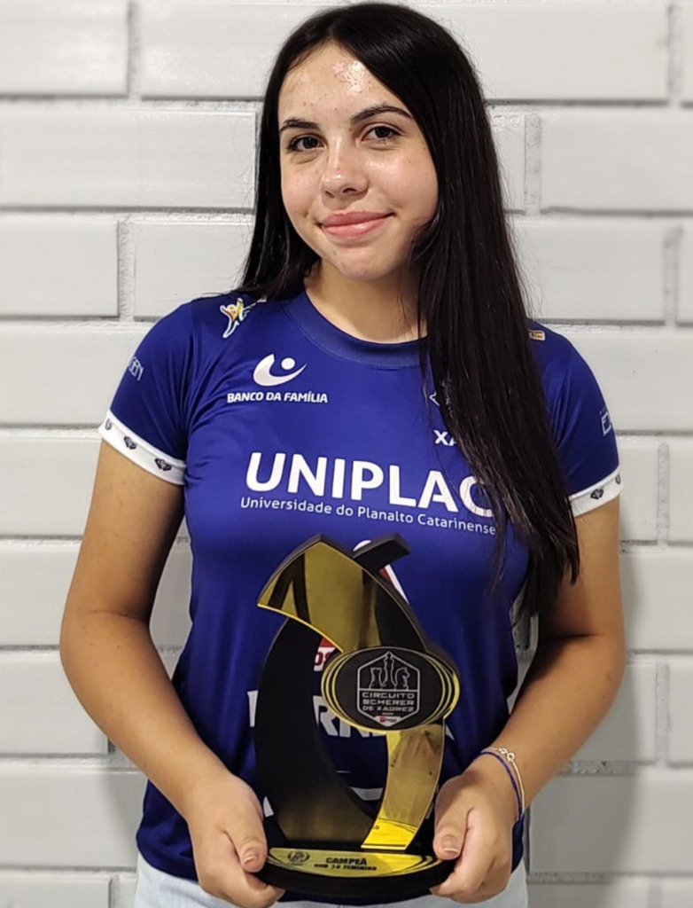 Xadrez de Lages conquista cinco troféus e 10 medalhas em Joaçaba